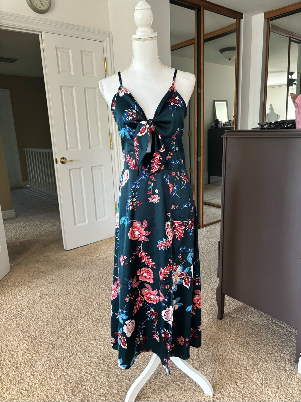 Fashionme Spaghetti Strap Midi Satin Dresses